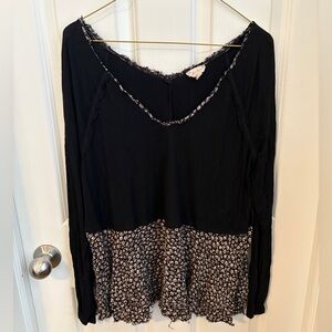 Hem & Thread Boho Floral Longsleeve Top Women’s Medium
